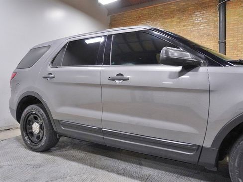 Used 2015 Ford Explorer 4WD Police Interceptor image 9