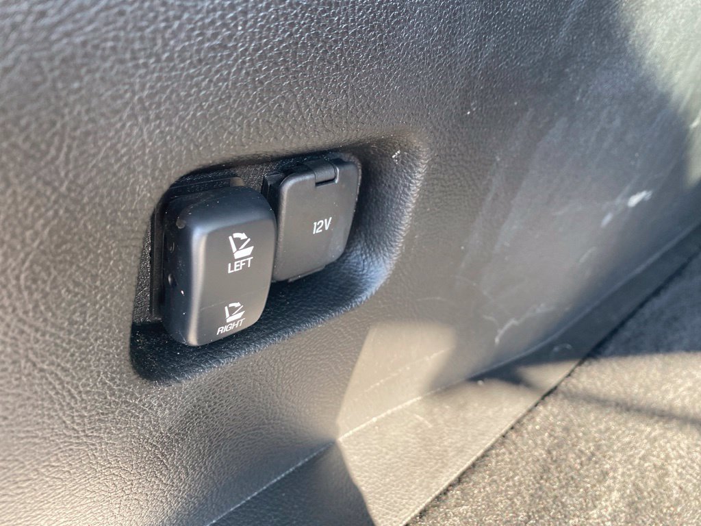 Used 2024 Ford Edge SEL AWD/4WD image 32