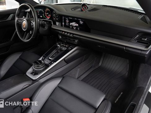 Used 2021 Porsche 911 Carrera S image 34