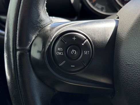 Used 2019 MINI Cooper Clubman w/ Storage Package FWD image 31