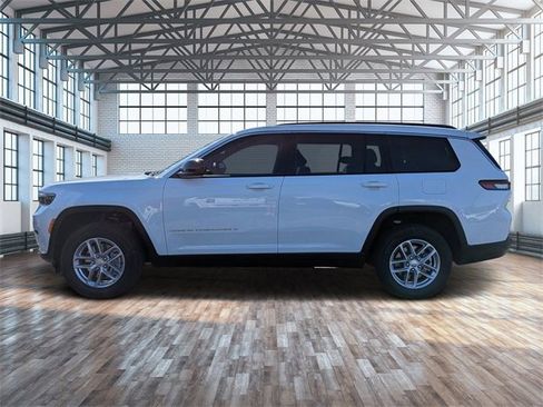 New 2025 Jeep Grand Cherokee L Laredo w/ Luxury Tech Group I image 7