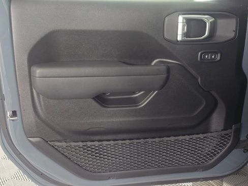 New 2026 Jeep Gladiator Sport image 28