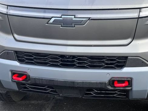 Used 2026 Chevrolet Silverado EV Trail Boss w/ Premium Package AWD/4WD image 20