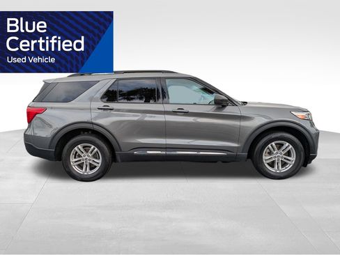 Certified 2023 Ford Explorer XLT AWD/4WD image 3
