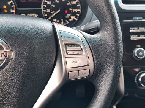 Used 2015 Nissan Altima 2.5 S w/ Power Driver Seat Package FWD image 28