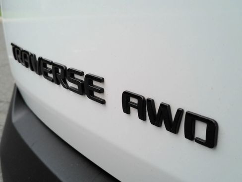 Certified 2023 Chevrolet Traverse RS AWD/4WD image 36