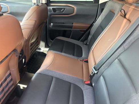 Used 2022 Ford Bronco Sport Outer Banks w/ Tech Package AWD/4WD image 12