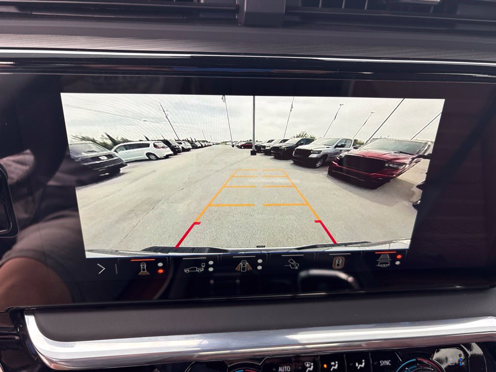 Used 2024 GMC Sierra 3500 Denali Ultimate AWD/4WD image 12