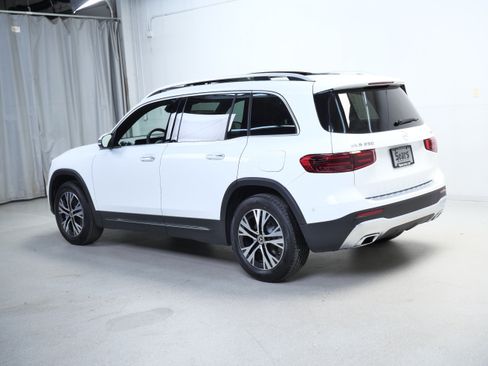 Used 2026 Mercedes-Benz GLB 250 4MATIC image 6