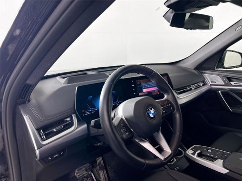 Certified 2025 BMW X1 xDrive28i w/ Premium Package image 10