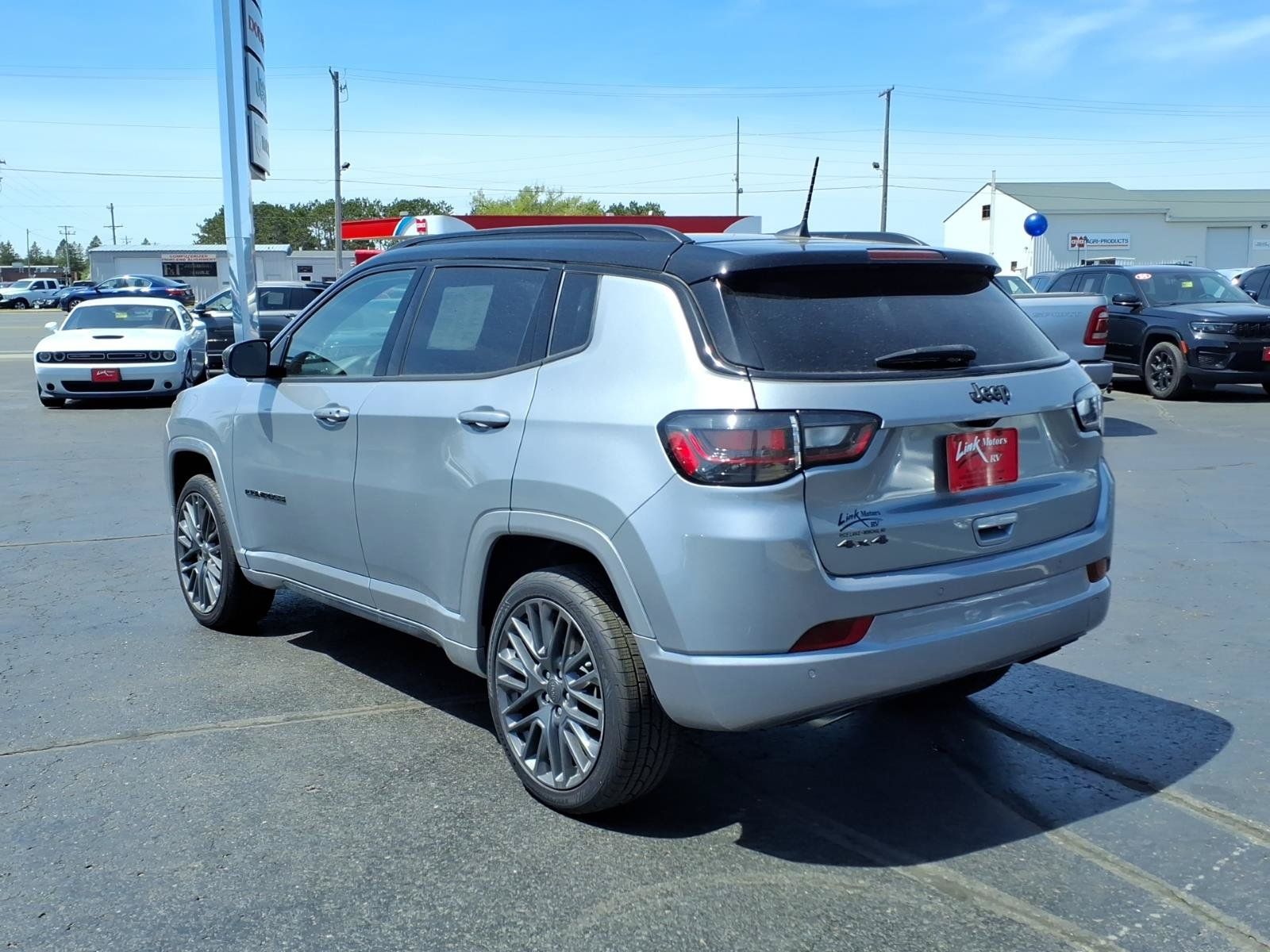 Used 2023 Jeep Compass High Altitude AWD/4WD image 6