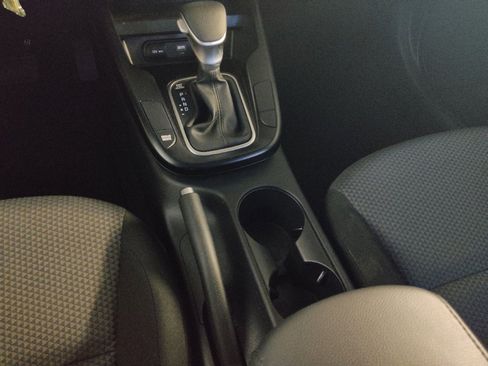 Used 2025 Kia Soul LX w/ LX Technology Package image 26