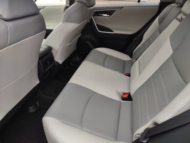 Used 2019 Toyota RAV4 Limited w/ All Weather Liner Package AWD/4WD image 19