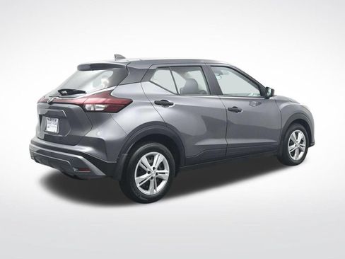 Used 2025 Nissan Kicks Play S FWD image 6