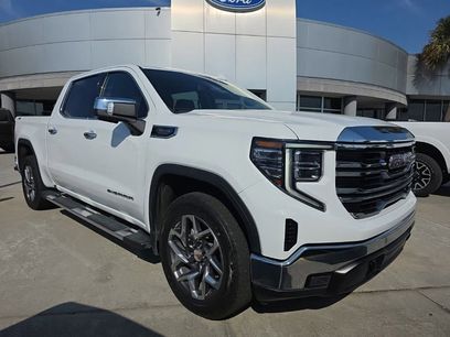 Used 2023 GMC Sierra 1500 SLT w/ SLT Premium Package