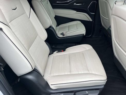 Certified 2023 Cadillac Escalade ESV Sport w/ Touring Package image 23