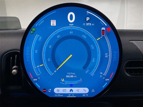 Certified 2025 MINI Cooper S image 14