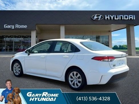 Used 2024 Toyota Corolla LE FWD image 6