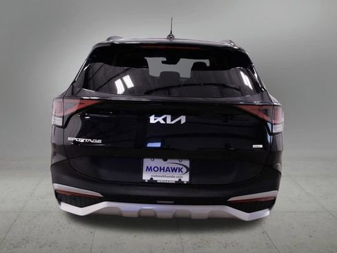 Used 2023 Kia Sportage EX w/ EX Premium Package image 4