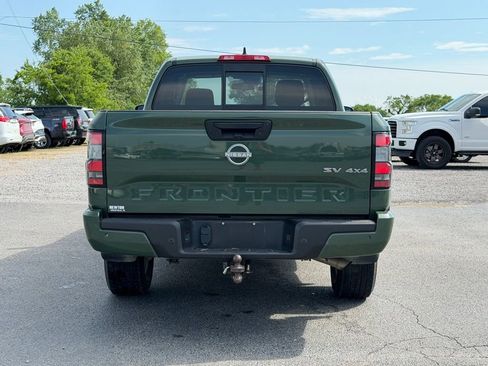 Used 2022 Nissan Frontier SV AWD/4WD image 6
