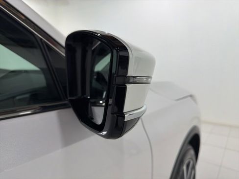 Certified 2023 Acura MDX SH-AWD w/ Technology Package image 31