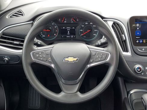 Used 2025 Chevrolet Malibu LT image 25