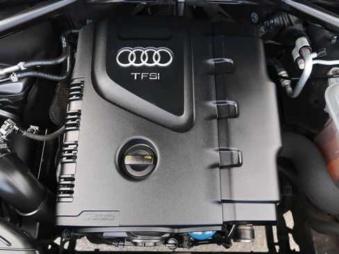 Used 2017 Audi Q5 2.0T Premium image 36