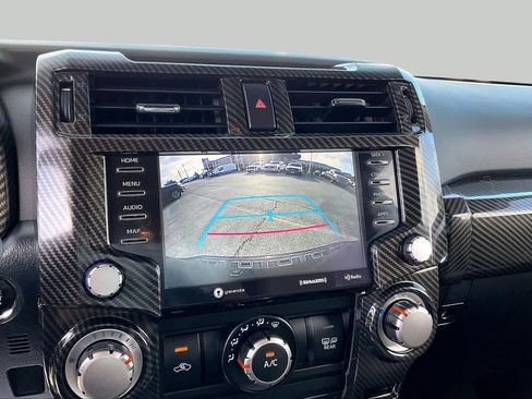 Used 2022 Toyota 4Runner SR5 Premium w/ Moonroof Package AWD/4WD image 22