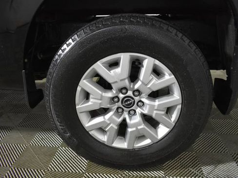 Used 2022 Nissan Frontier SV AWD/4WD image 36