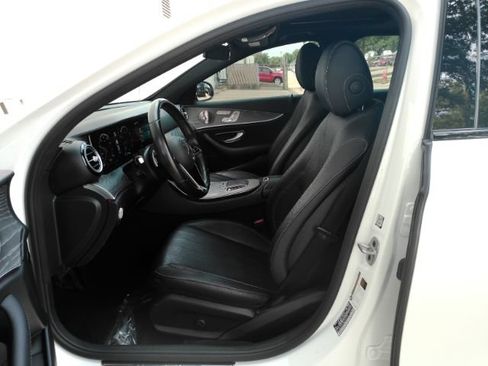 Used 2021 Mercedes-Benz E 350 Sedan w/ Premium Package image 15