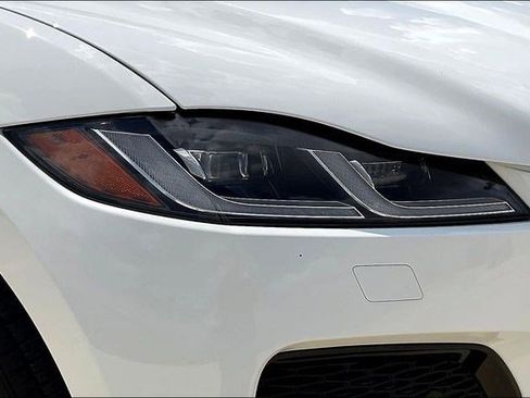 Used 2025 Jaguar F-PACE R-Dynamic S image 34