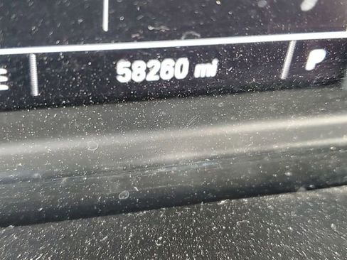 Used 2020 Chevrolet Silverado 1500 Custom w/ Custom Value Package image 12