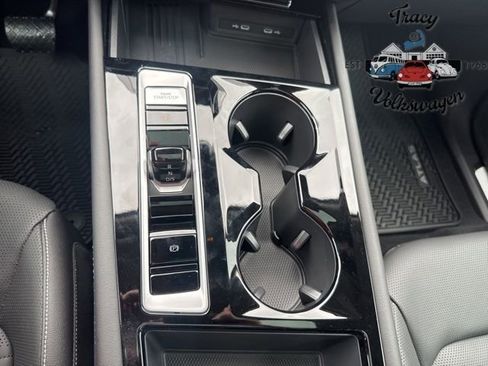 New 2026 Volkswagen Atlas SEL image 13