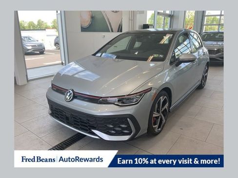 New 2025 Volkswagen GTI SE image 1