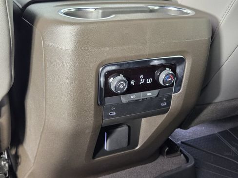 New 2026 Chevrolet Tahoe LT RWD image 32