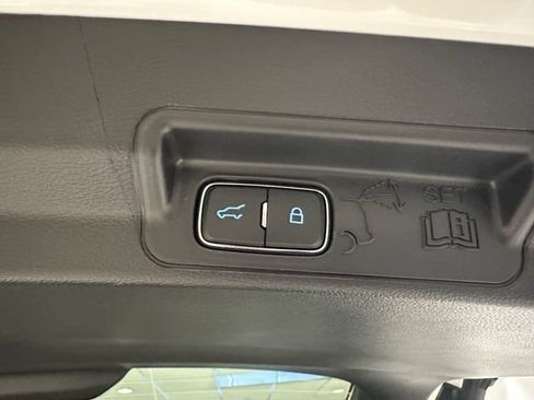 New 2026 Ford Explorer ST-Line AWD/4WD image 18