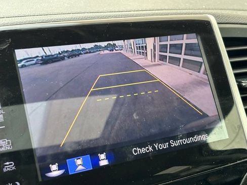 Used 2018 Honda Pilot EX-L image 17