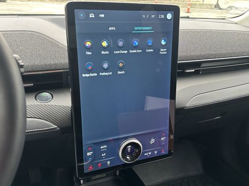 Used 2021 Ford Mustang Mach-E Premium image 33