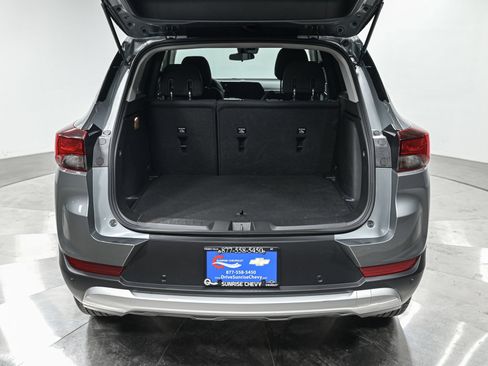 Used 2024 Chevrolet TrailBlazer LT w/ LT Cold Weather Package FWD image 6