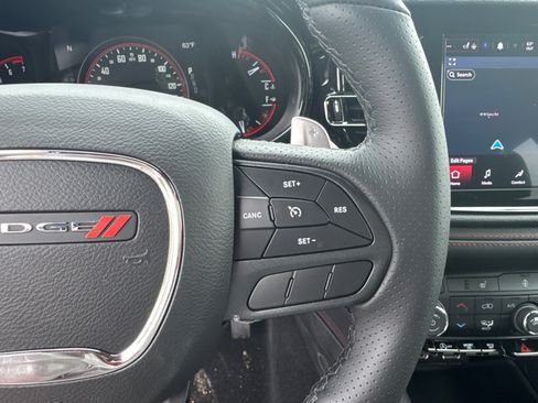 Used 2025 Dodge Durango GT image 24