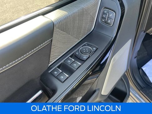 Certified 2022 Ford F150 Lightning Platinum AWD/4WD image 13