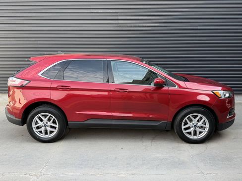 Used 2022 Ford Edge SEL w/ Convenience Package AWD/4WD image 11