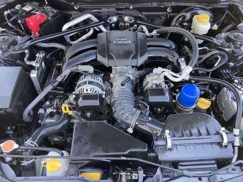 Used 2022 Toyota GR86 RWD image 24