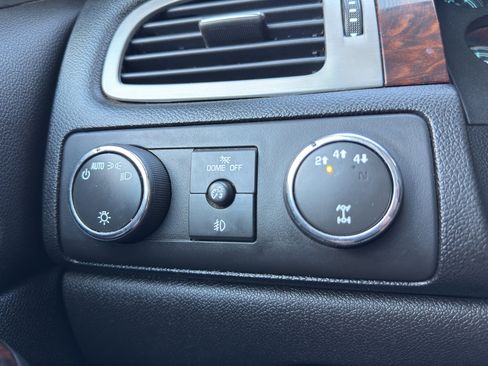 Used 2013 GMC Sierra 3500 Denali image 27