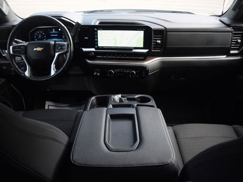Used 2022 Chevrolet Silverado 1500 LT image 15