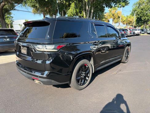 Used 2019 Chevrolet Traverse Premier w/ Redline Edition FWD image 13