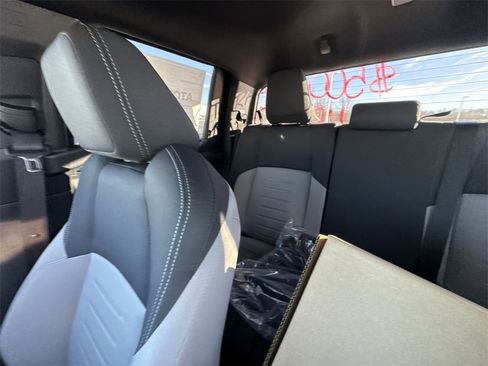 New 2025 Toyota Tacoma TRD Off-Road image 12