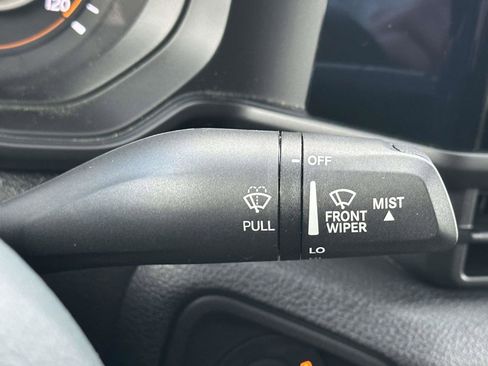 Used 2024 Jeep Gladiator Sport image 23