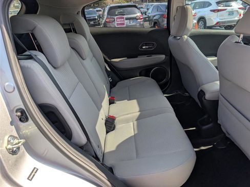 Used 2020 Honda HR-V EX image 12