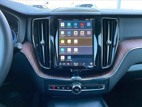 Certified 2024 Volvo XC60 B5 Plus w/ Climate Package image 15